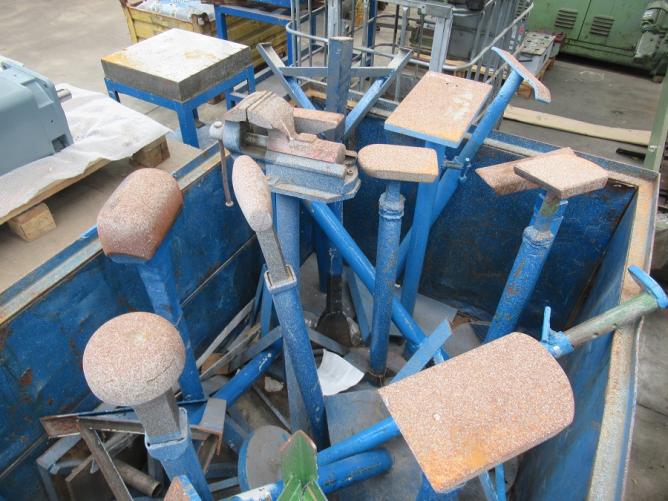PALI PER BATTITURA FORMING HAND TOOLS